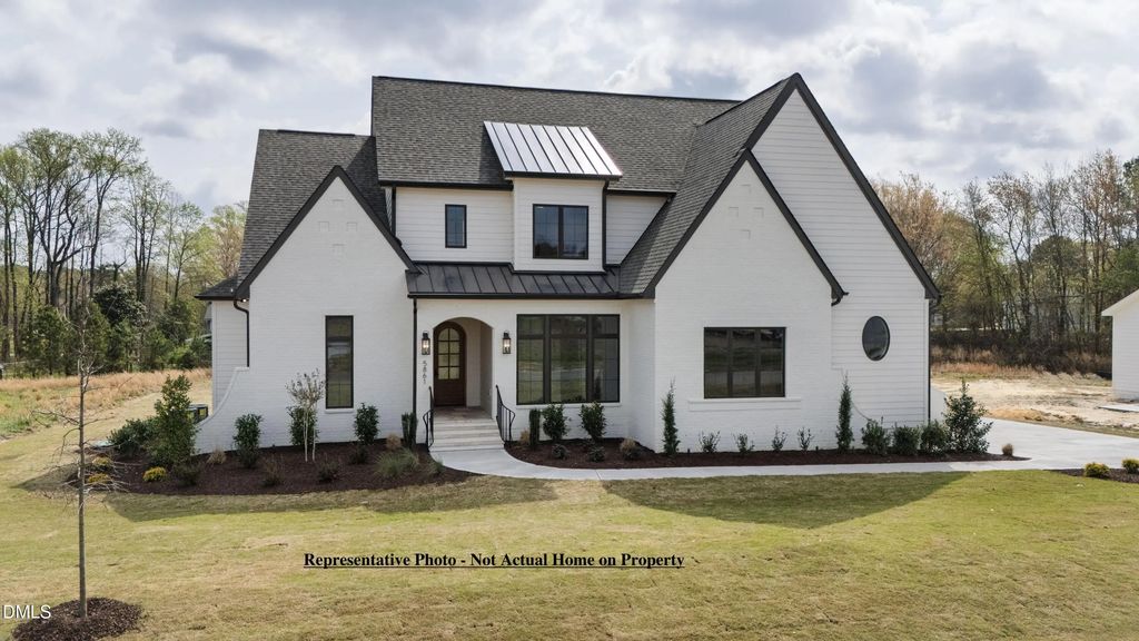 688 Lynch Road, Selma