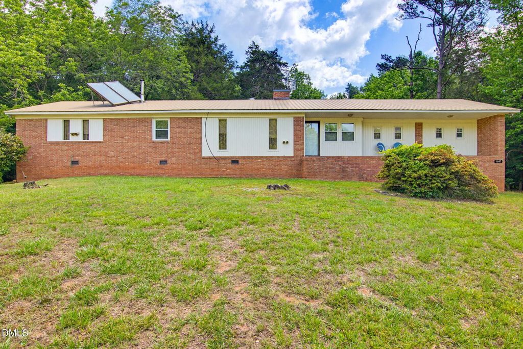 1667 Nc-22 Highway, Robbins