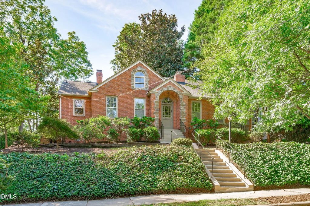 1403 Park Drive, Raleigh
