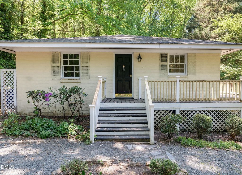 1209 Roosevelt Drive, Chapel Hill