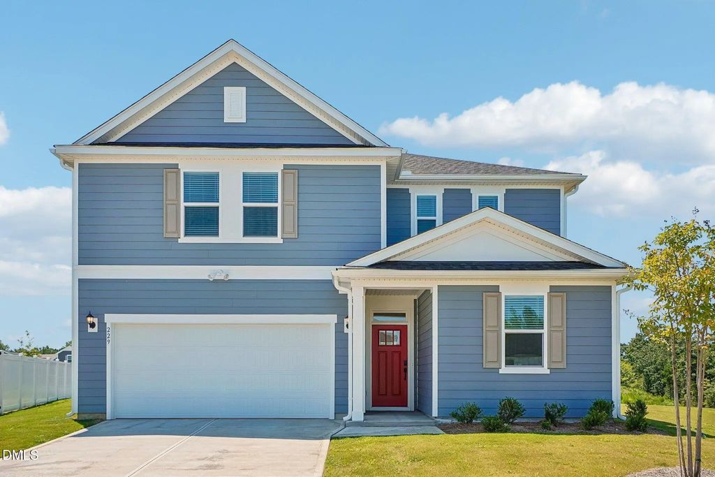 229 Frasier Fir Way, Lillington