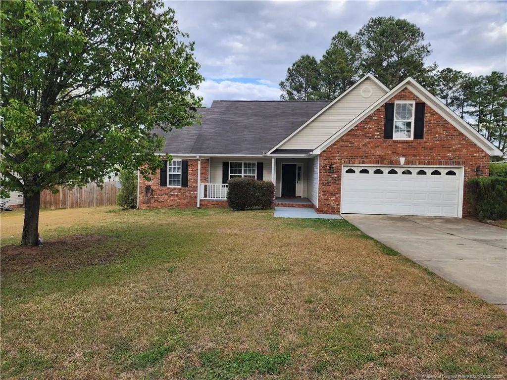 136 Cross Creek Drive, Raeford