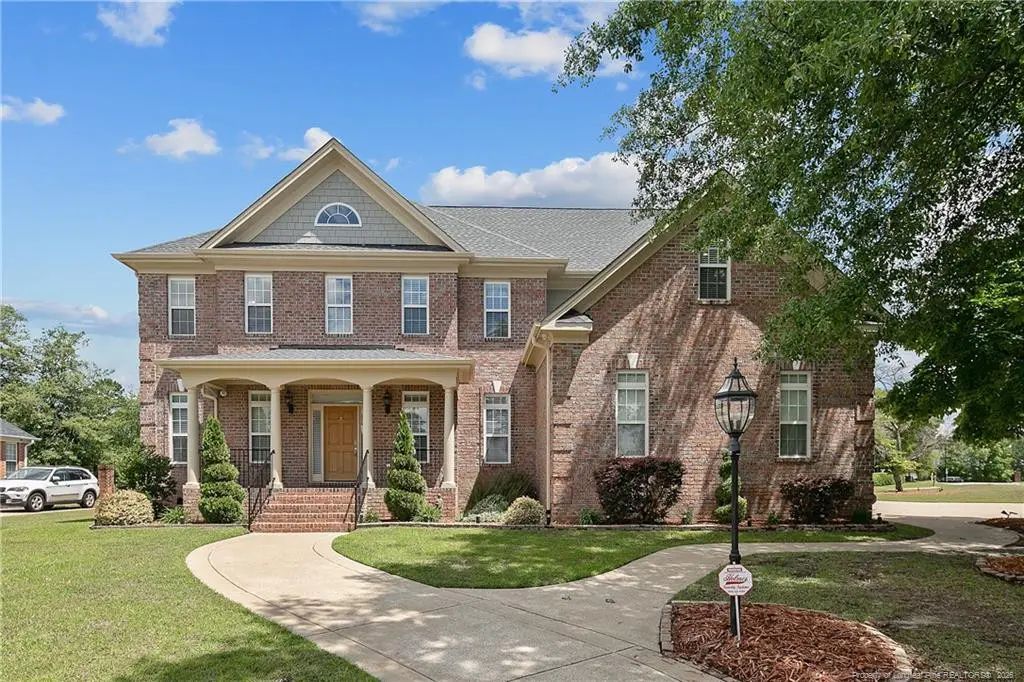 504 Captains Place, Fayetteville