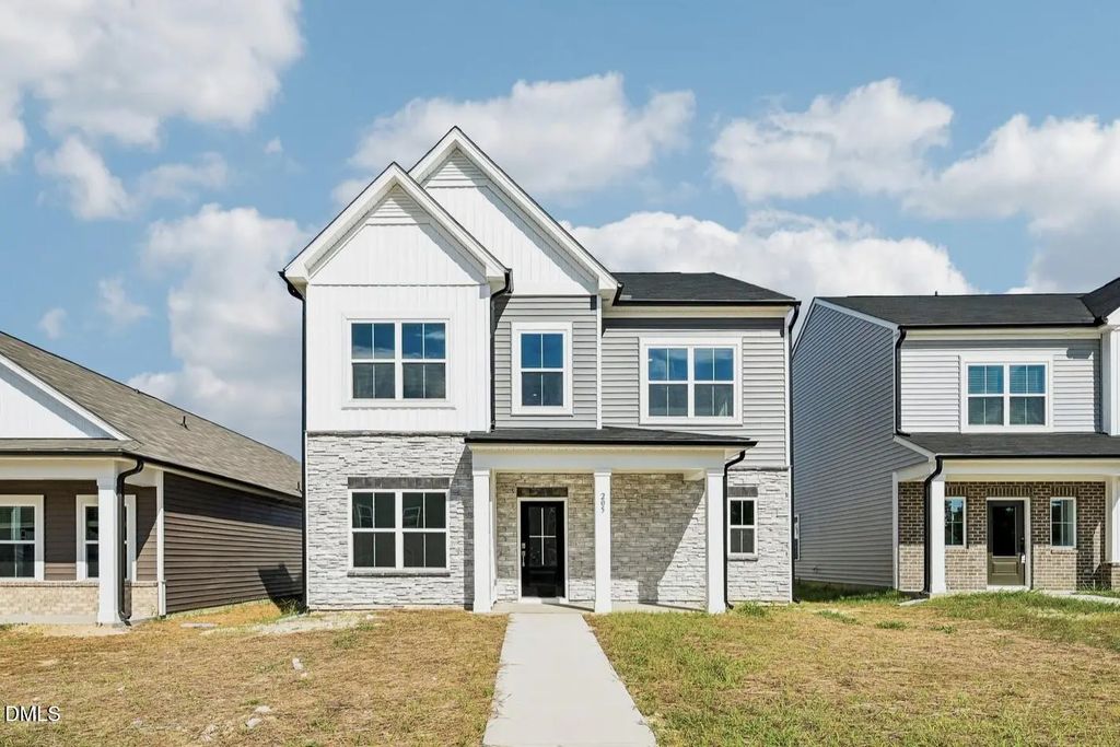 205 Marvel Drive 123, Rolesville
