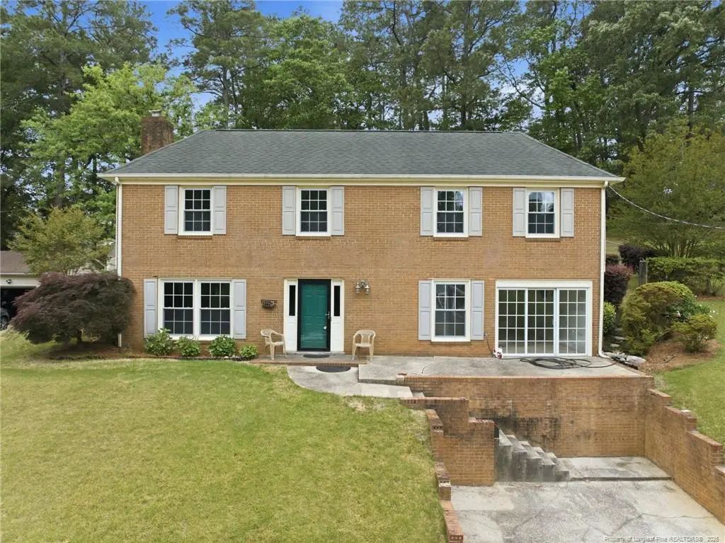 1827 Spruce Street, Fayetteville