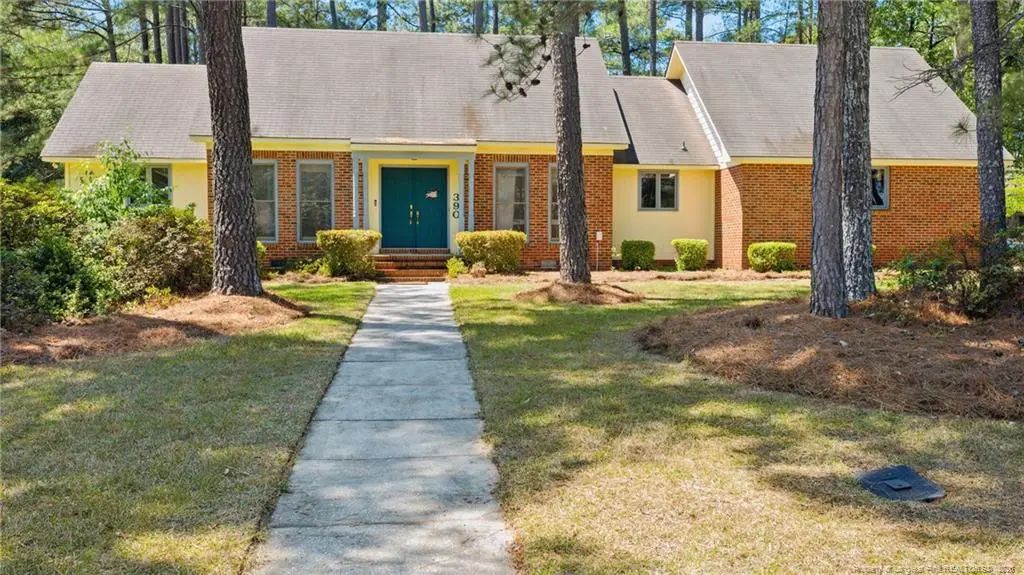 390 Hilliard Drive, Fayetteville