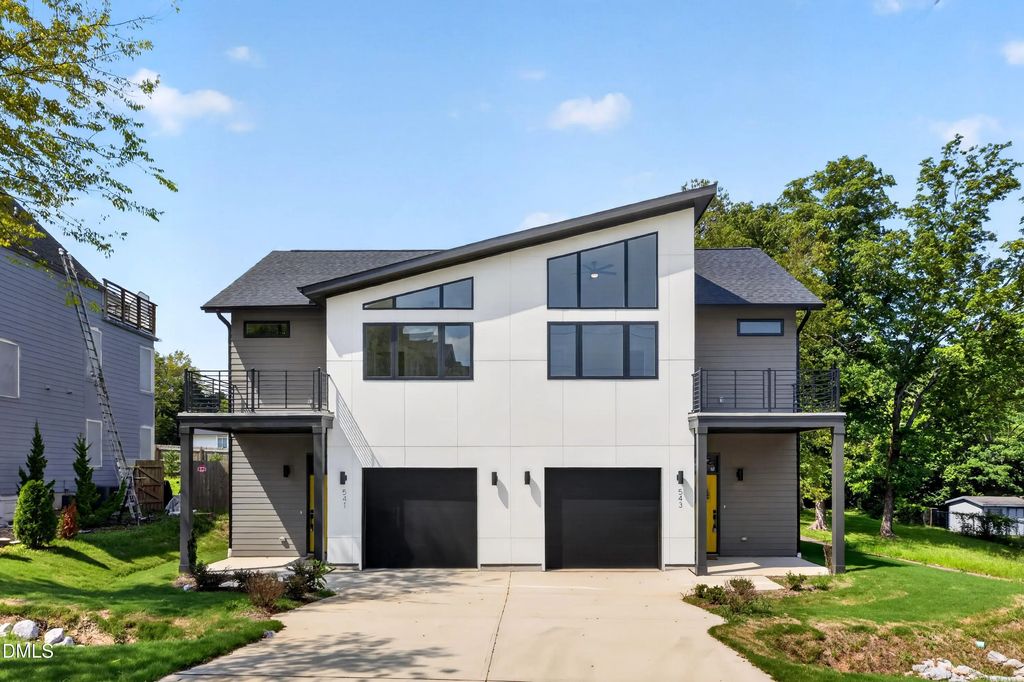 541 Bragg Street, Raleigh