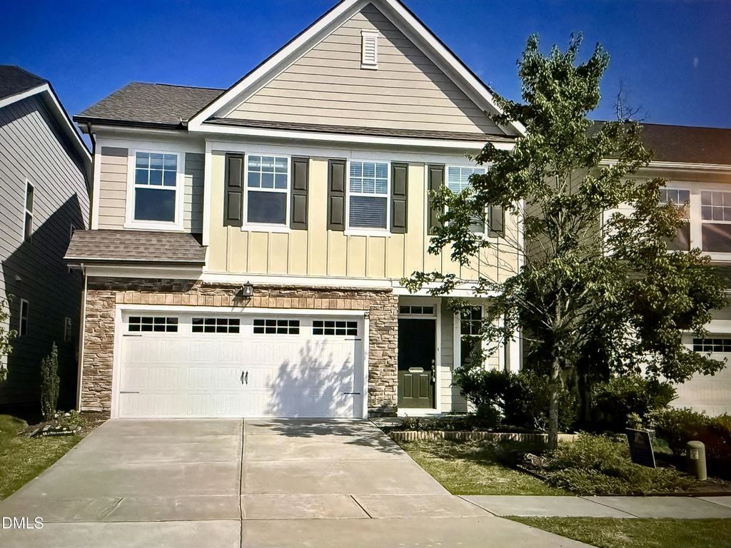 212 Concordia Woods Drive, Morrisville