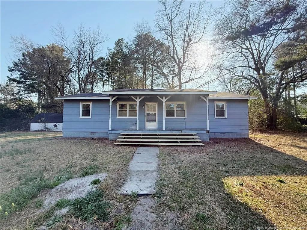 5503 River Road, Hope Mills