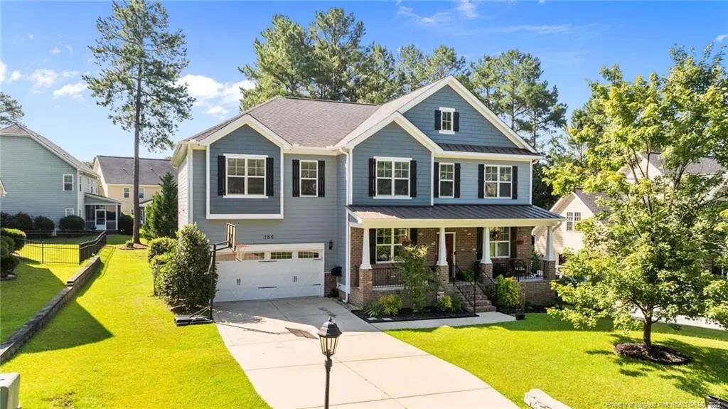 186 Valley Pines Circle, Spring Lake