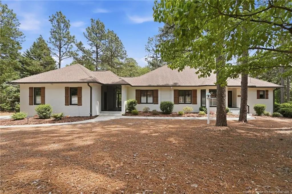 435 Tall Timbers Drive, Pinehurst