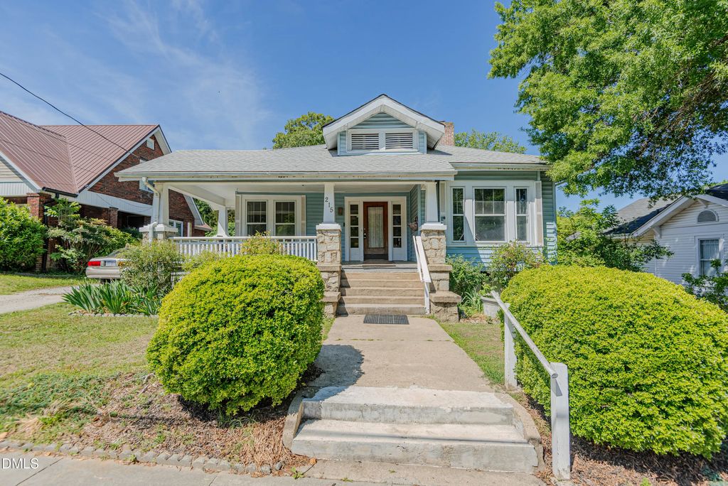 215 E 5th Street, Burlington