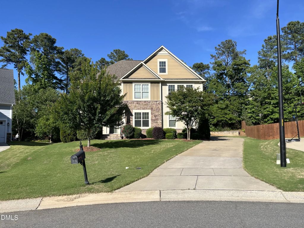 117 Winterview Place, Apex