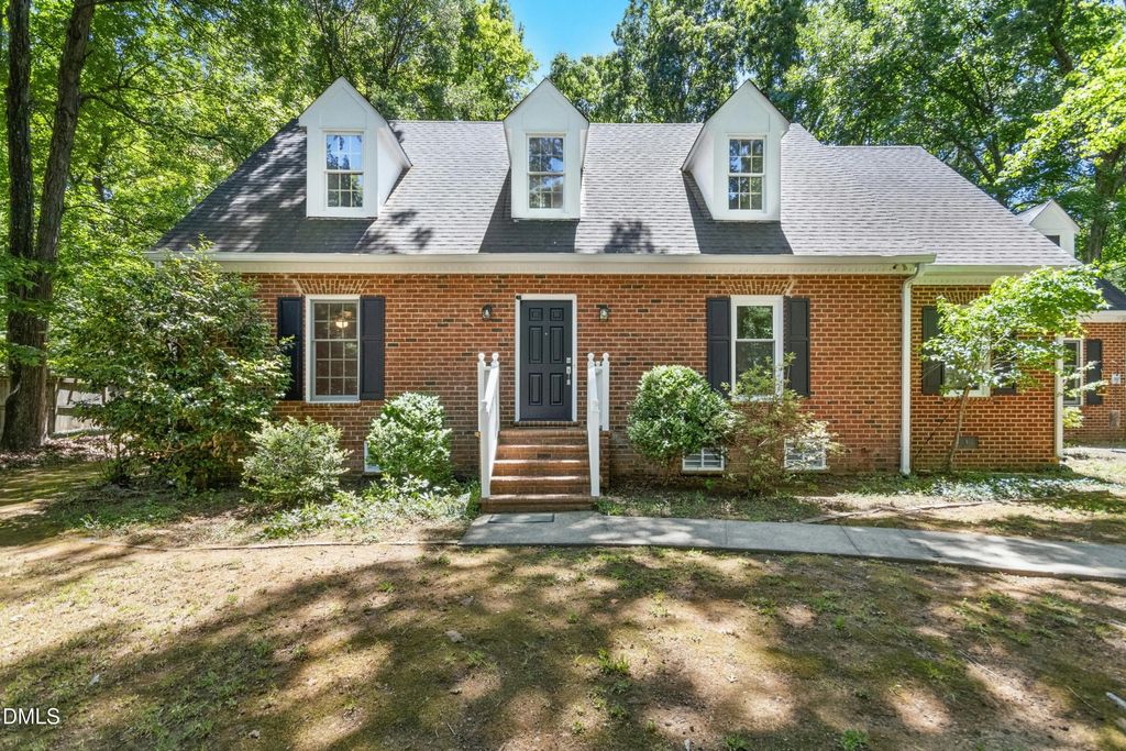 209 Butternut, Chapel Hill