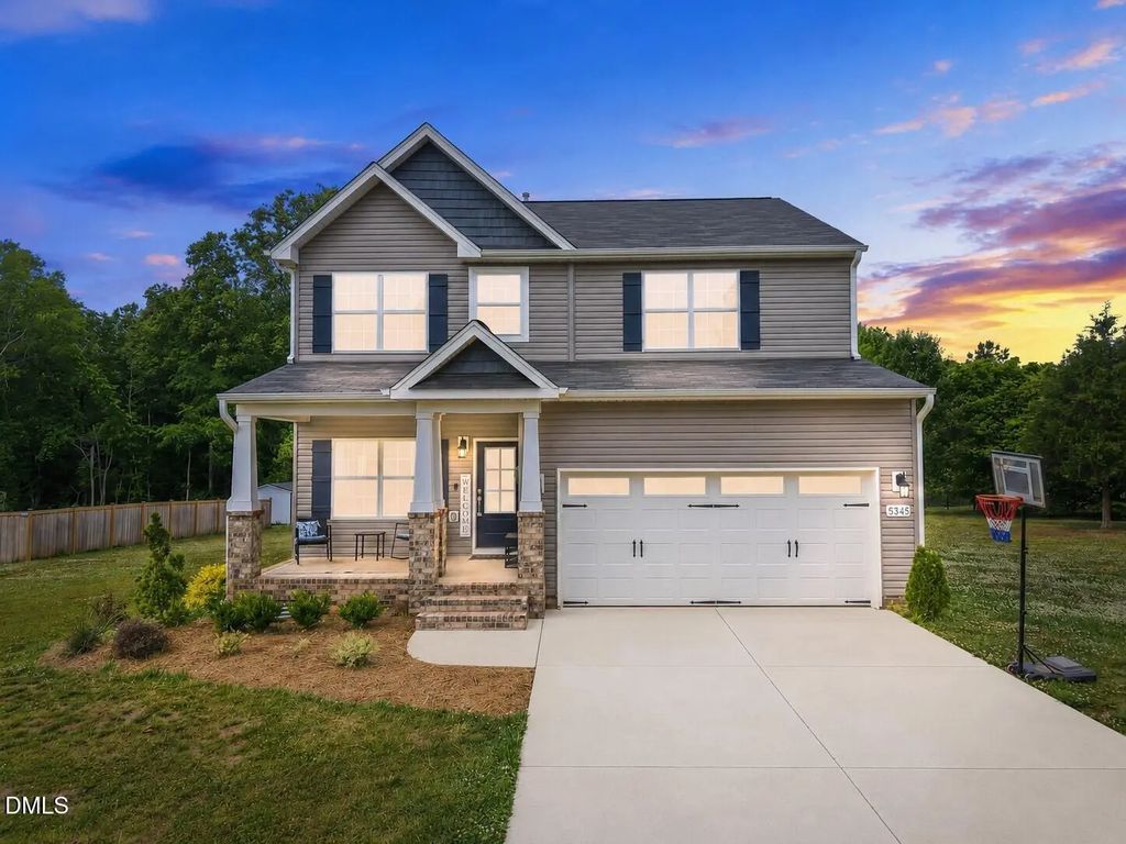 5345 Salem Woods Drive, Graham