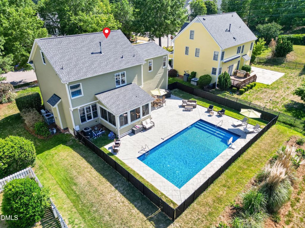 1620 Heritage Club Avenue, Wake Forest