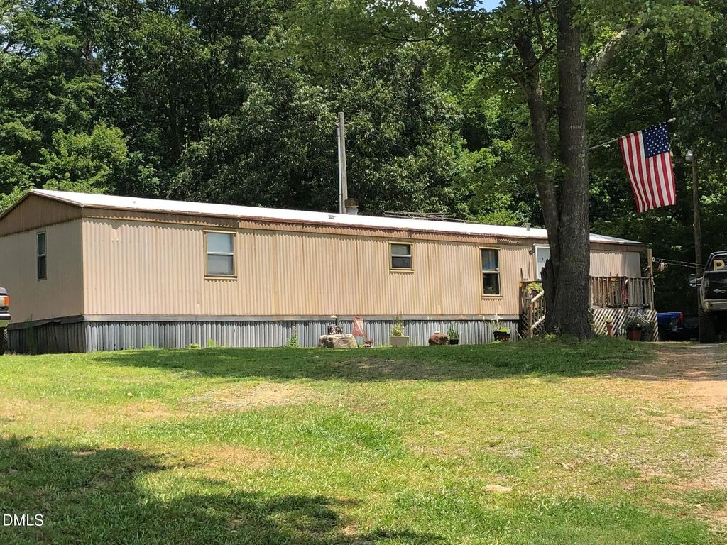 249 Mary Eliza Lane, Goldston
