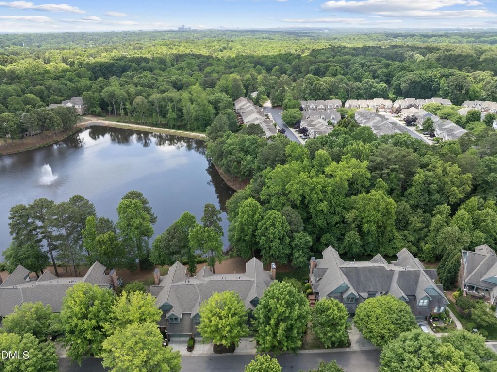 8110 Lloyd Allyns Way, Raleigh
