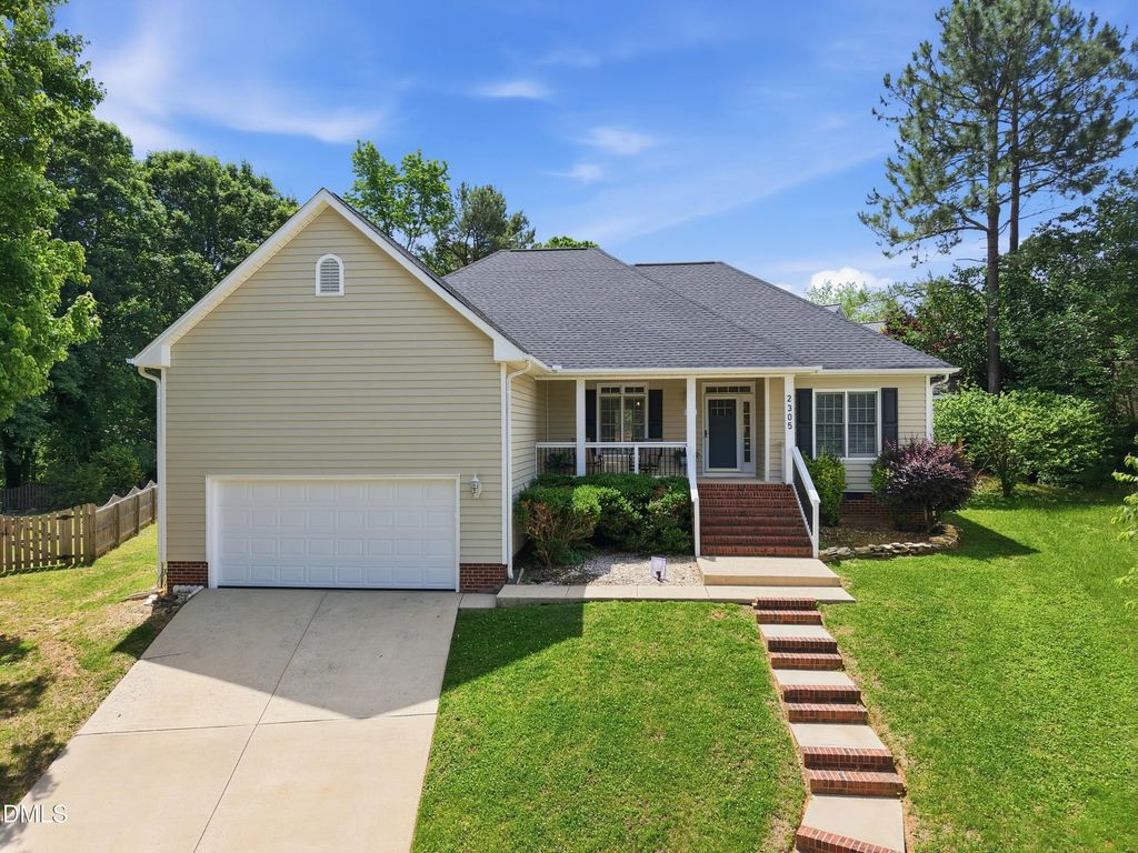 2305 Bolingbrook Lane, Raleigh