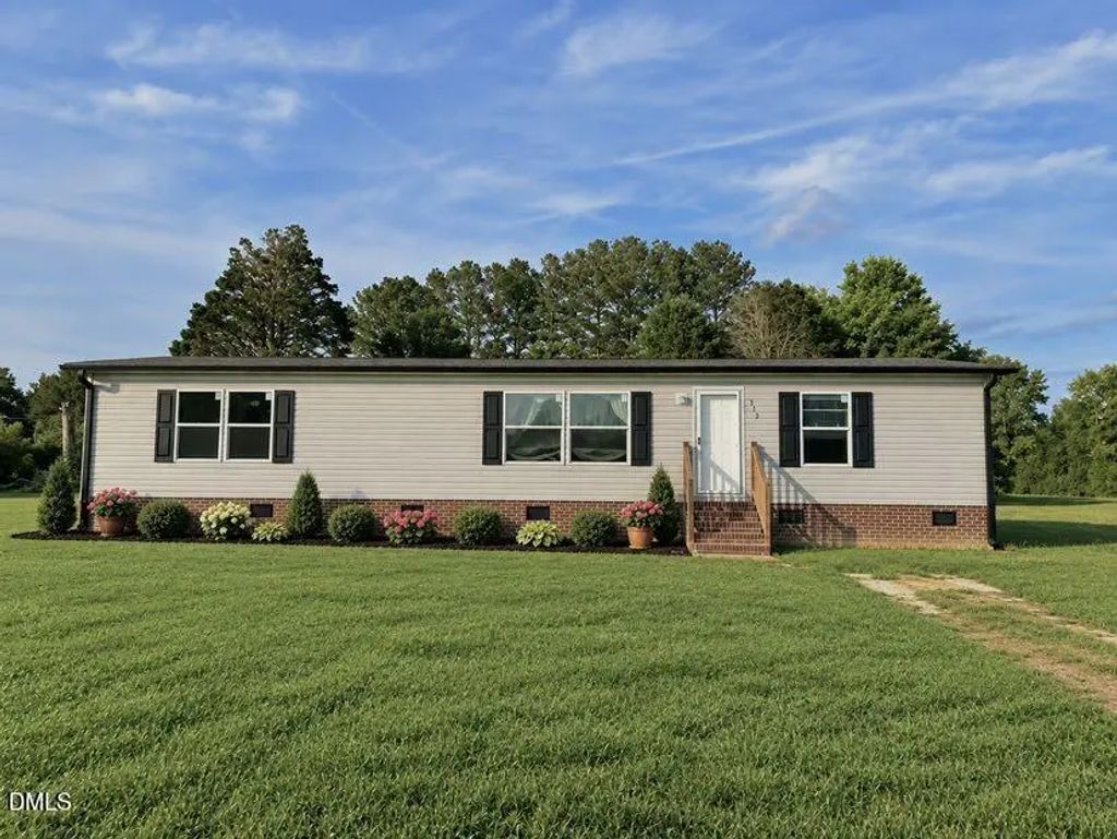 313 Old Country Lane, Selma