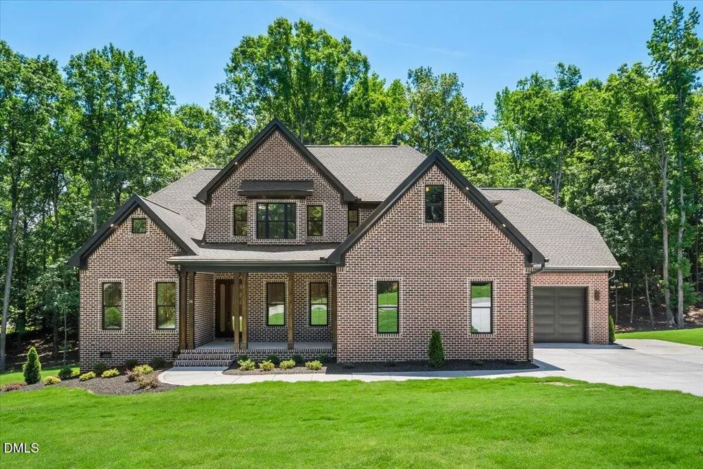86 Fort Boone Court, Clayton