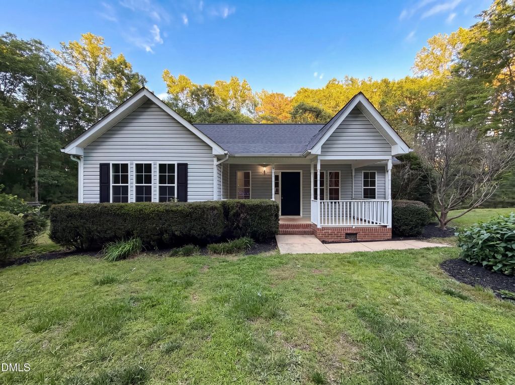 133 Wagon Wheel Circle, Louisburg