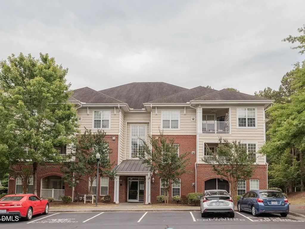 822 Providence Glen Drive, Chapel Hill