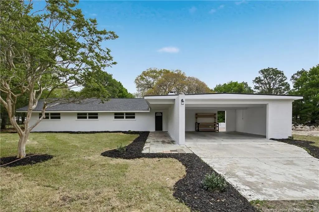 2663 Everitte Street, Fayetteville