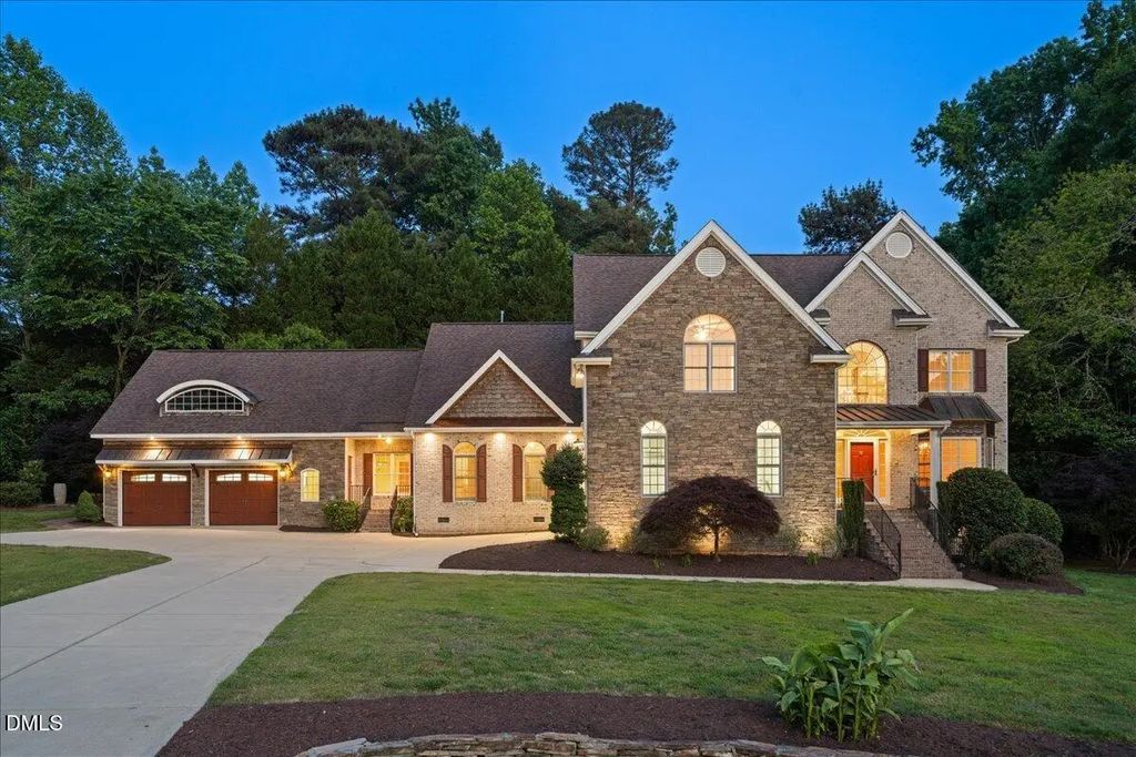 5523 Linkside Court, Fuquay Varina