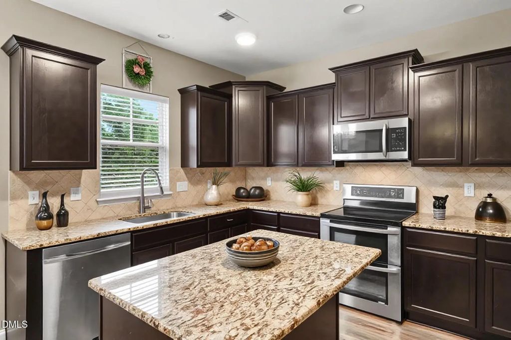 89 Bison Lane, Lillington