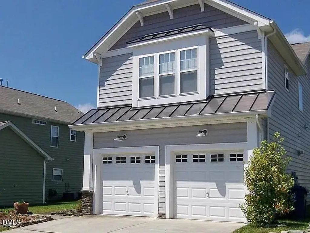 2003 Woodsdale Drive, Durham
