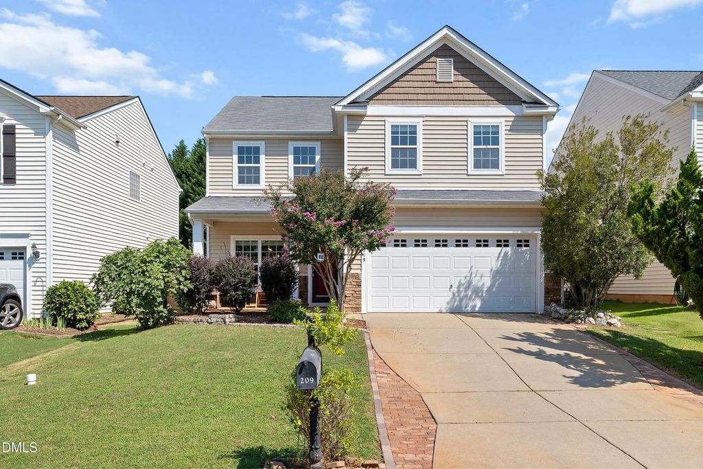 209 Arctic Ridge Way, Holly Springs