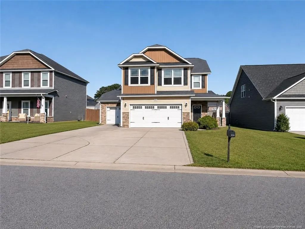 5216 Debut Avenue, Hope Mills