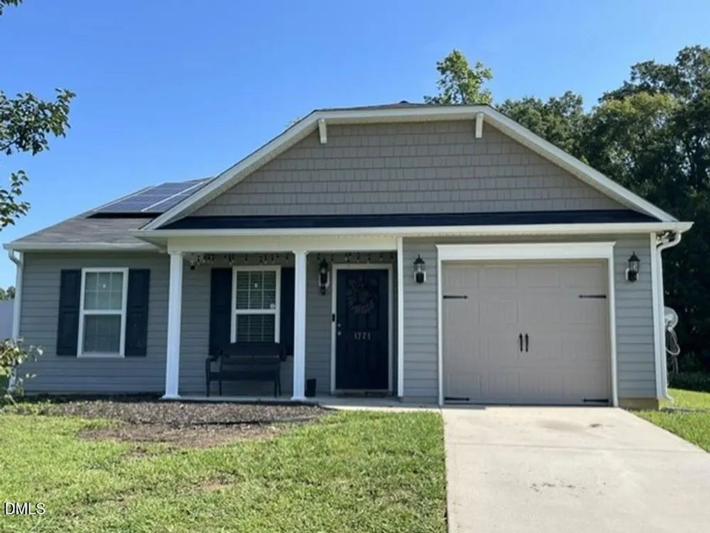 1771 Longshadow Drive, Burlington