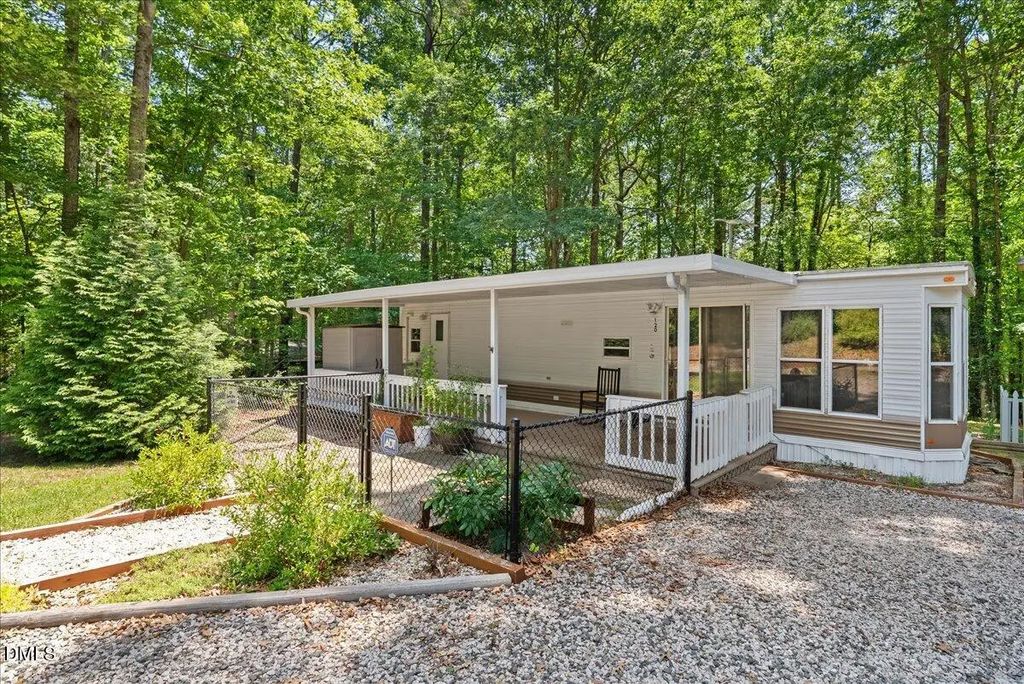 120 Pawnee Drive, Louisburg