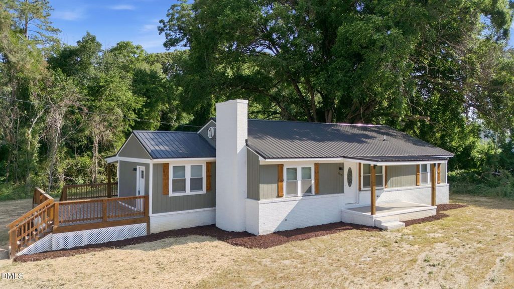 12835 Nc 39 Highway N, Henderson