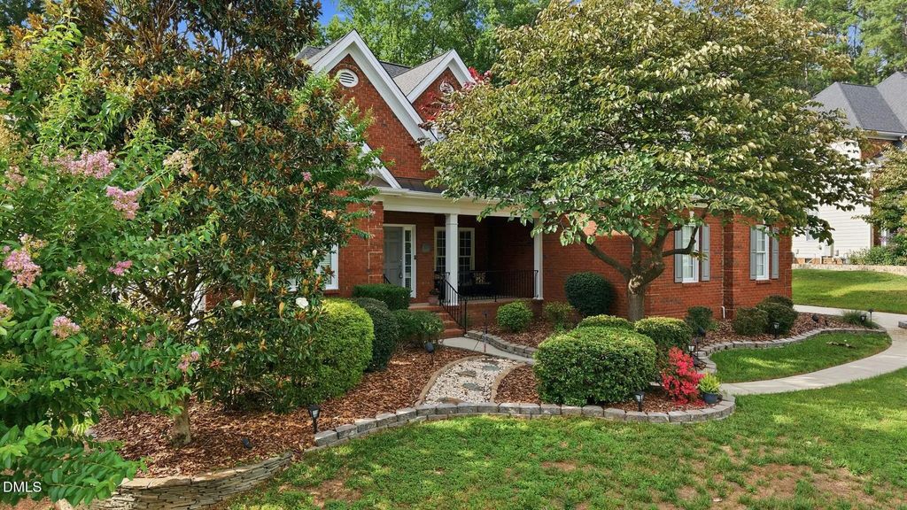 206 Yale Lane, Chapel Hill