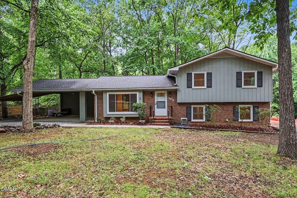 108 Highland Drive, Chapel Hill
