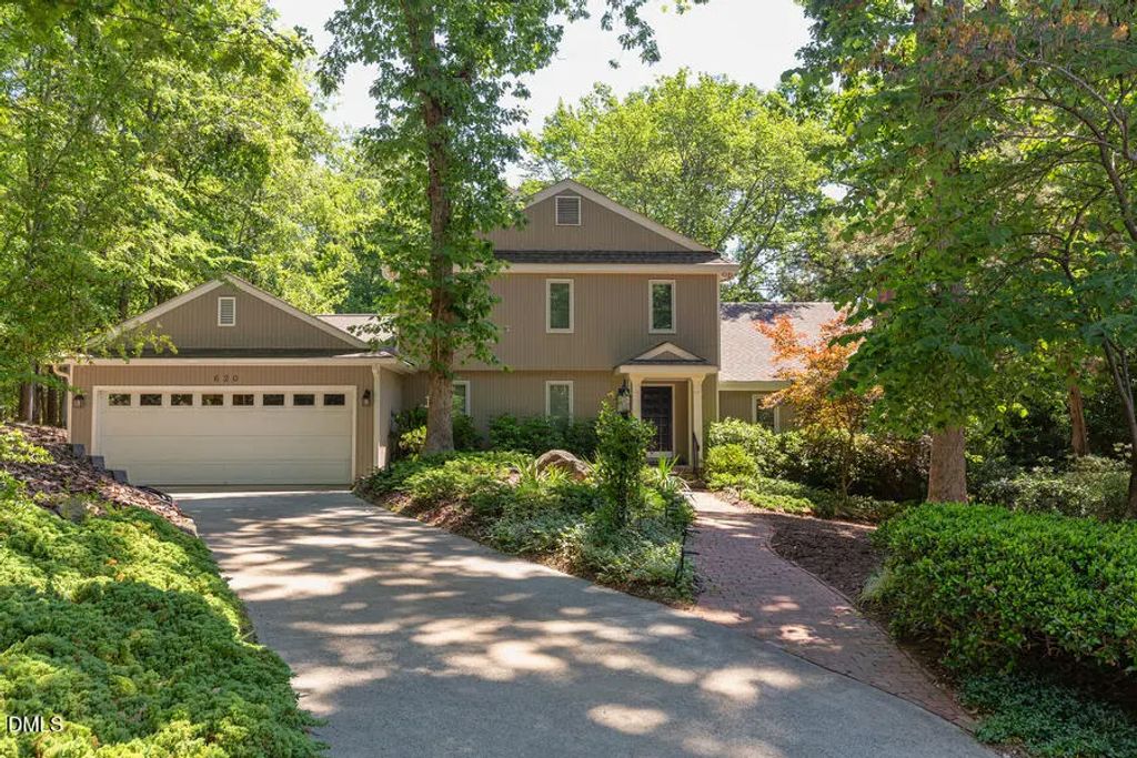 620 Wells Court, Chapel Hill