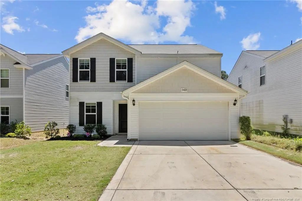 5423 E Patterson Street, Hope Mills