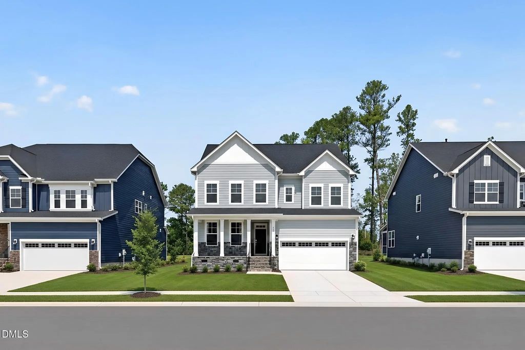 112 Ocean Mist Lane, Holly Springs