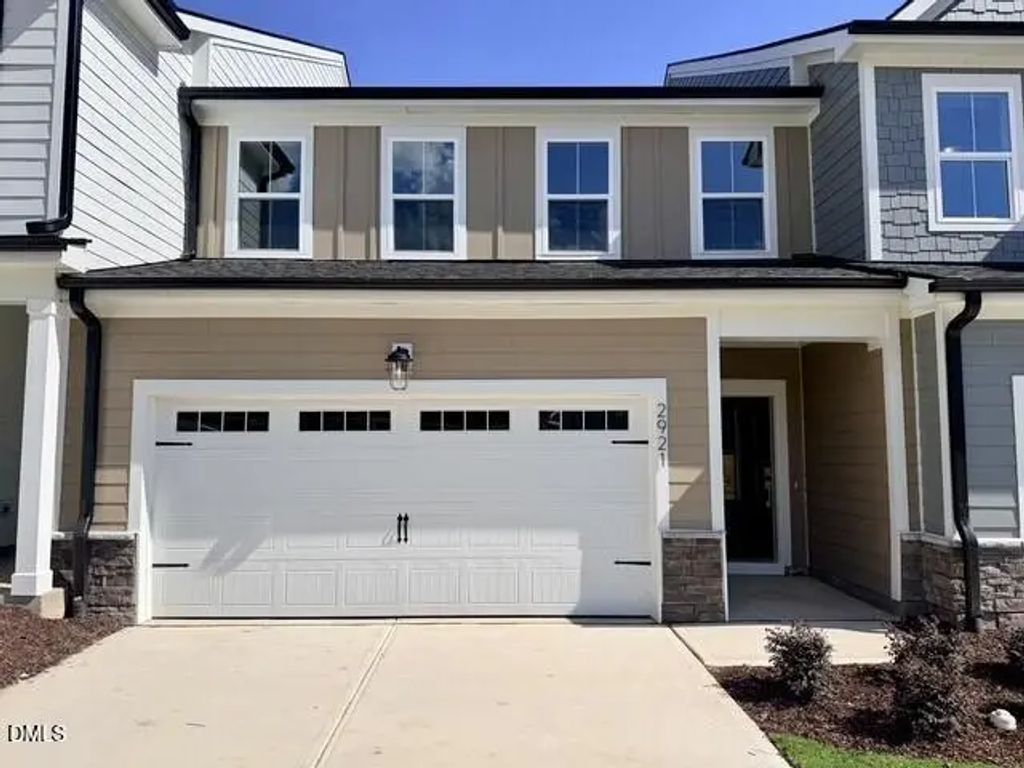 2921 Walden Road, Apex