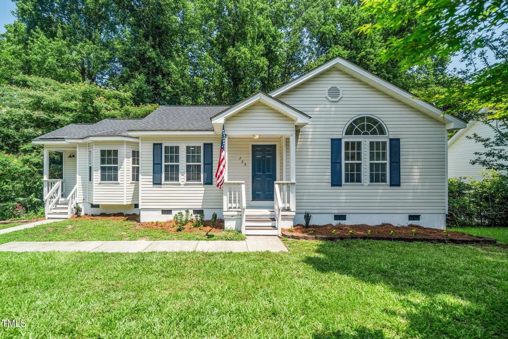 725 E Maple Lane, Fuquay Varina
