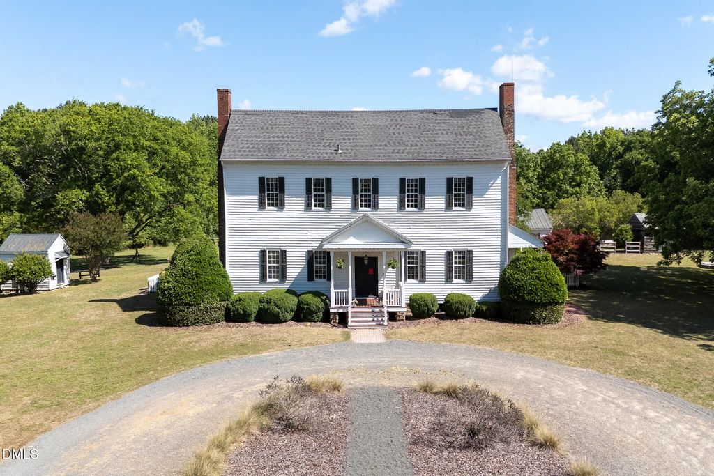 3679 Oak Lawn Farm Road, Oxford