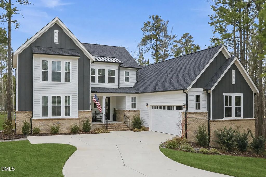 800 Golfers View, Pittsboro