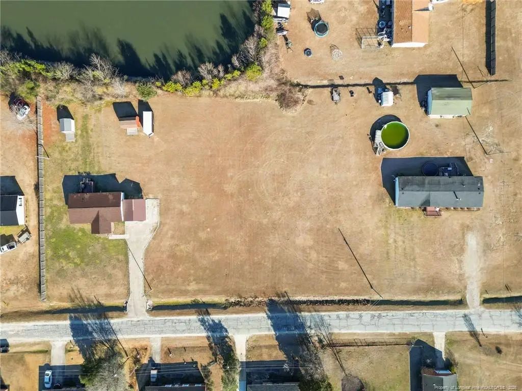 Lake Drive, Lumberton