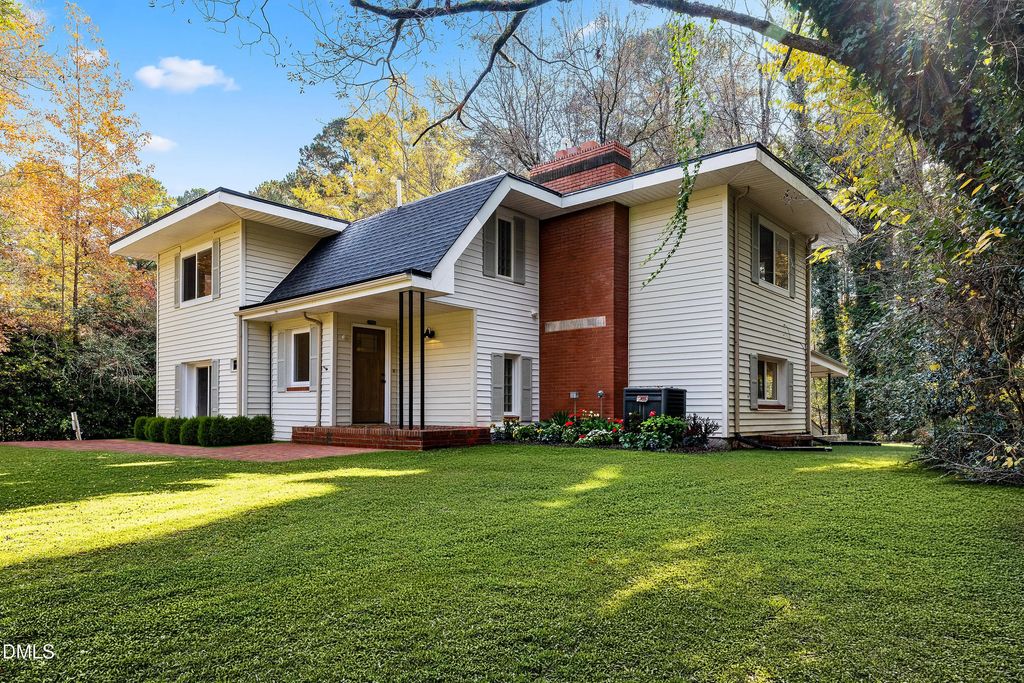 1615 Carbonton Road, Sanford