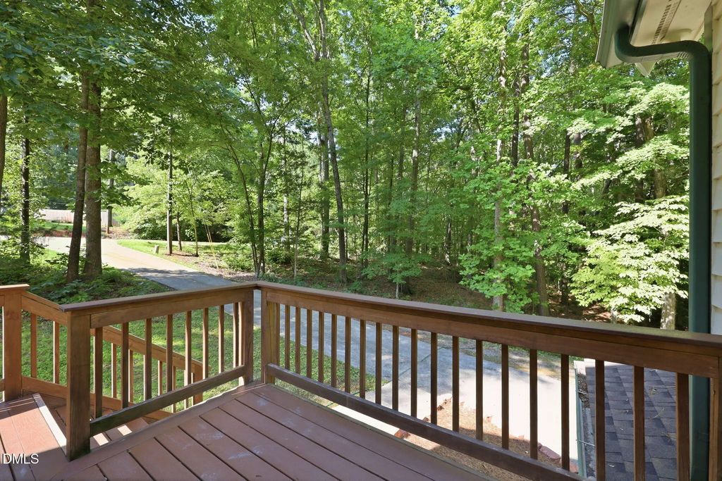 11129 Lakeshore Drive, Raleigh