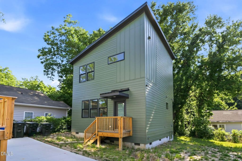 1013 A Carroll Street, Durham