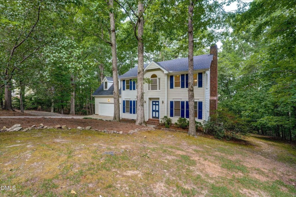 912 Stable Ridge Drive, Holly Springs